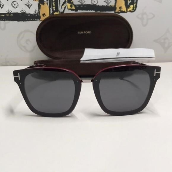 Tom Ford TF1014 71A Philippa-02 Sunglasses Shiny Bordeaux Smoke NEW - Picture 5 of 11